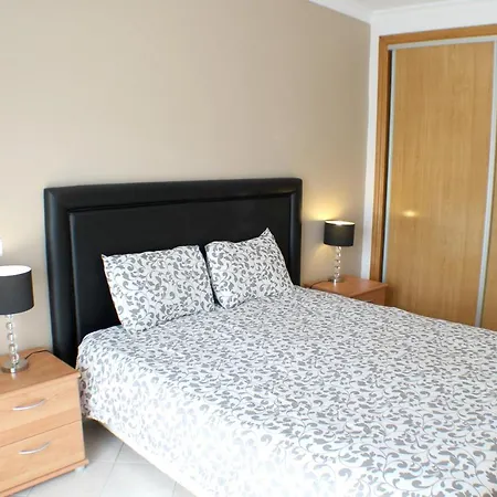 2 Bedrooms With Shared Pool Enclosed Garden And Wifi At 5 Km Away From The