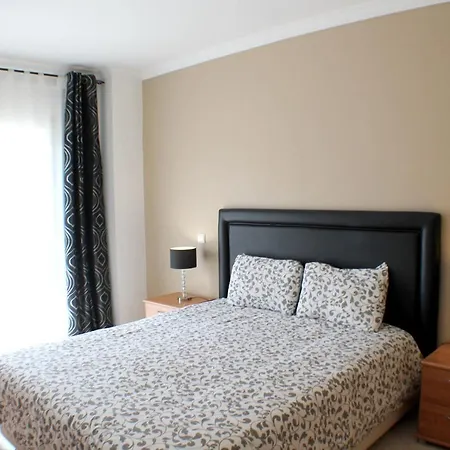 2 Bedrooms With Shared Pool Enclosed Garden And Wifi At 5 Km Away From The Apartmán