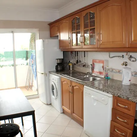 2 Bedrooms With Shared Pool Enclosed Garden And Wifi At 5 Km Away From The Apartmán *