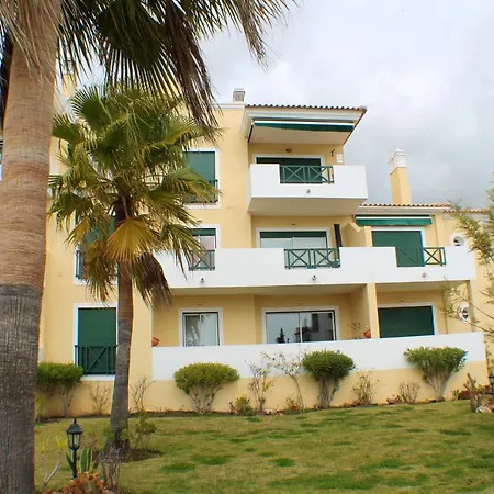 Apartmán 2 Bedrooms With Shared Pool Enclosed Garden And Wifi At 5 Km Away From The Albufeira